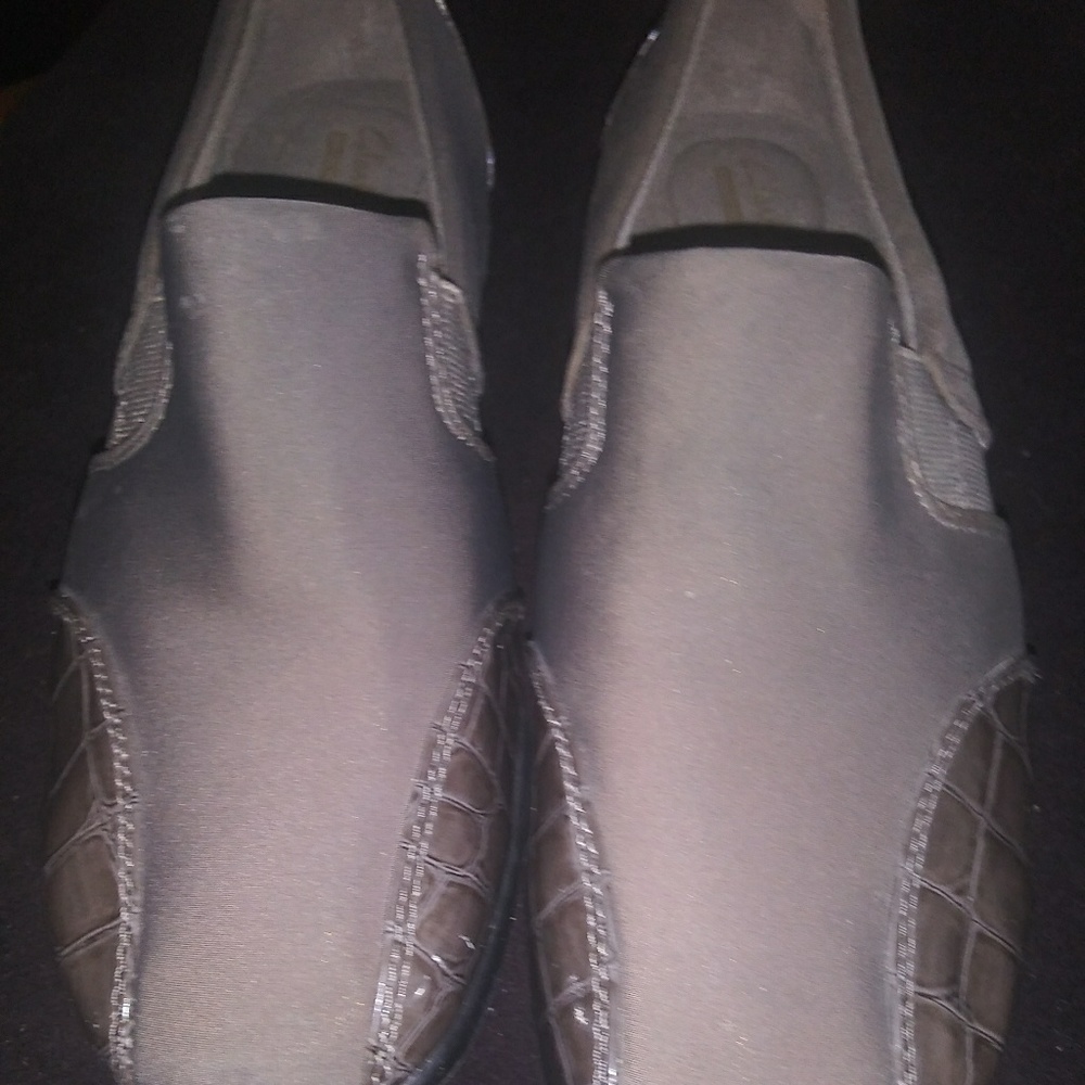 Women's Clarks slip ons